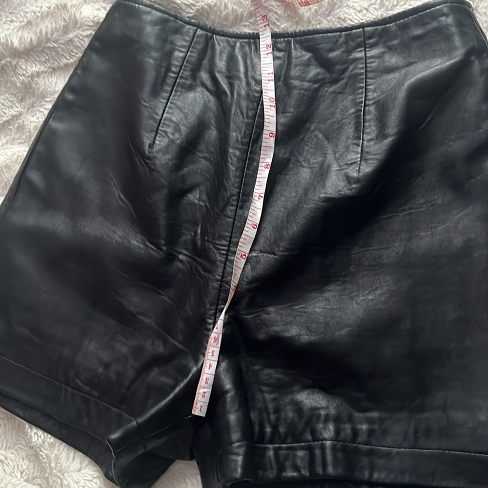 BB Dakota faux leather Shorts - Picture 6 of 7